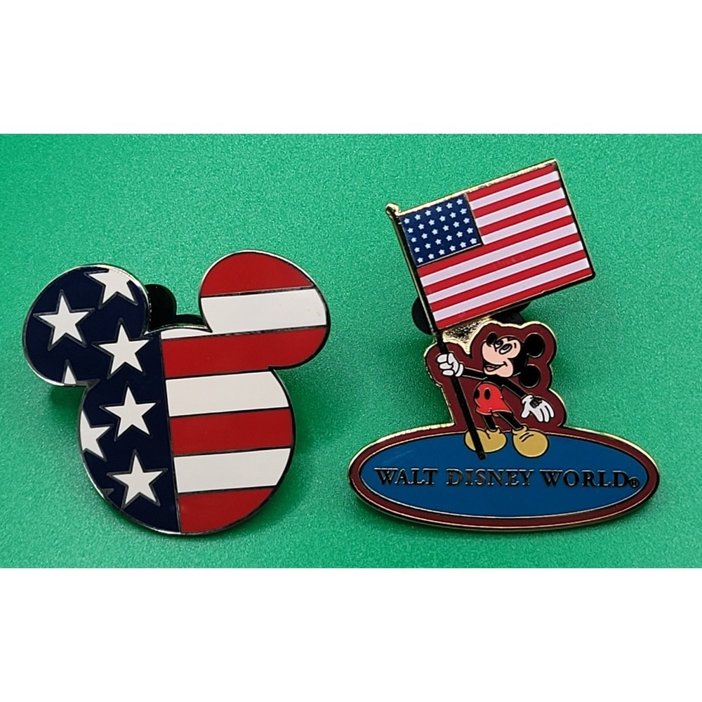 Disney Mickey Mouse Flag Head & Mickey Holding American Flag 2002 Trading Pins